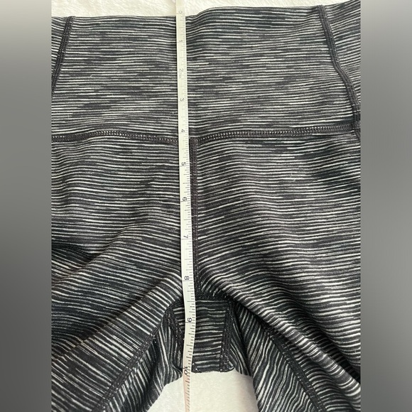 Athleta women’s small heathered black/gray Space Dye workout leggings - Picture 7 of 9